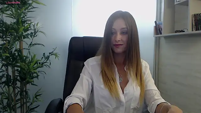 MuseDollX online show from 24, 9, 2025