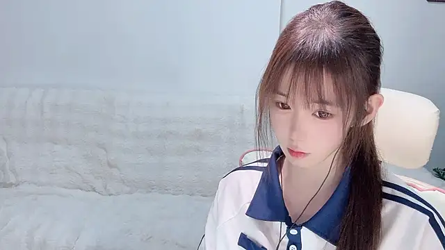 Xiao-runbao online show from 16, 11, 2025