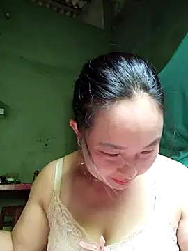 suki-lady online show from 12, 9, 2025