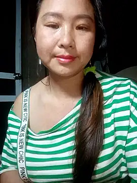 Snapshot of suki-lady chatting on 1, 11, 2025 suki-lady online show from 1, 11, 2025