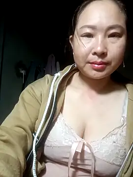 Snapshot of suki-lady chatting on 17, 11, 2025 suki-lady online show from 17, 11, 2025