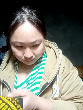 Snapshot of suki-lady chatting on 3, 12, 2025 suki-lady online show from 3, 12, 2025