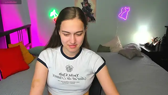 Alisa  Kelly online show from 15, 10, 2025