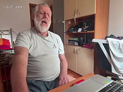 Snapshot of Pigna16PSRN chatting on 10, 2, 2026 Pigna16PSRN online show from 10, 2, 2026