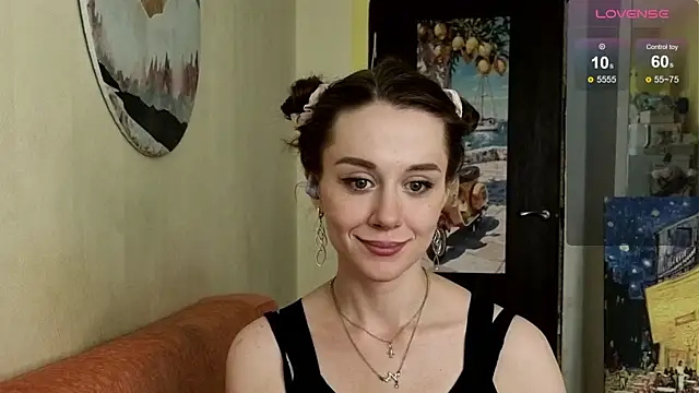 SkyHelen online show from 8, 6, 2026
