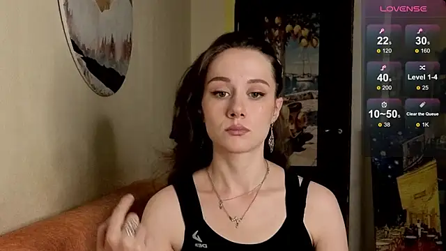 SkyHelen online show from 9, 6, 2026