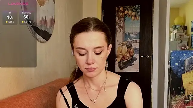 SkyHelen online show from 12, 6, 2026