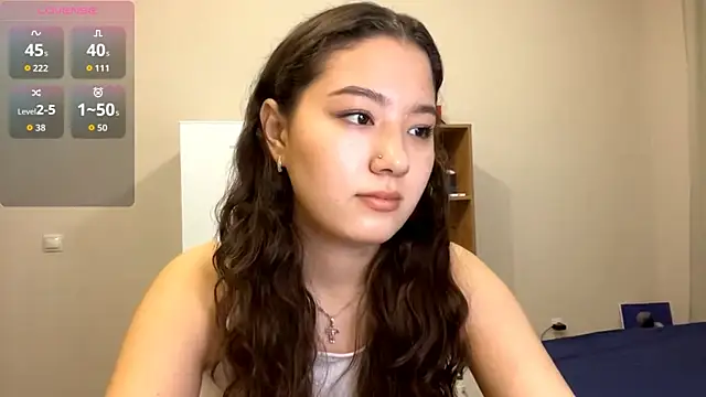 Snapshot of Sakuravice chatting on 8, 10, 2025 Sakuravice online show from 8, 10, 2025