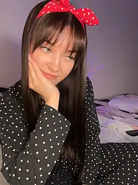 Veliora online show from 11, 4, 2026