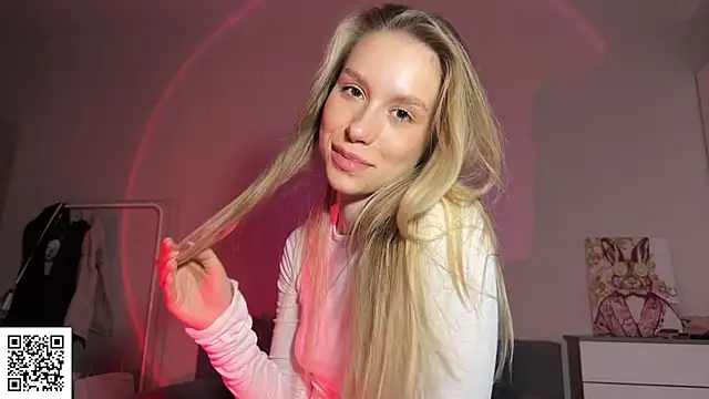 ElysiaXo online show from 24, 10, 2025