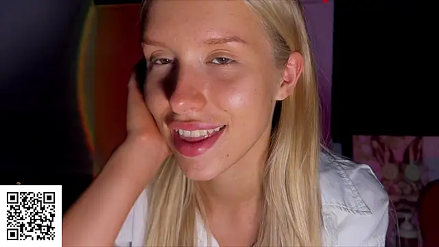 ElysiaXo online show from 9, 11, 2025