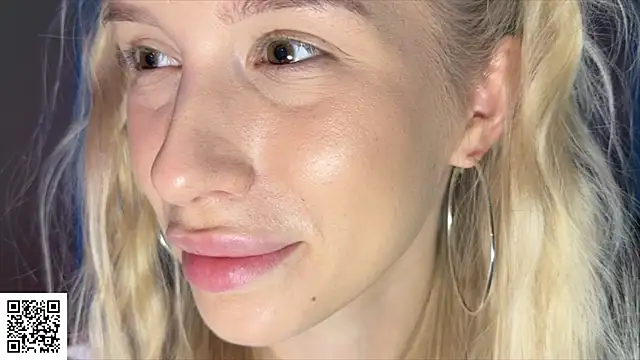 ElysiaXo online show from 1, 12, 2025