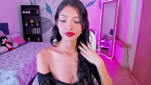 Snapshot of Mia_Clay1 chatting on 13, 5, 2026 Mia Clay1 online show from 13, 5, 2026