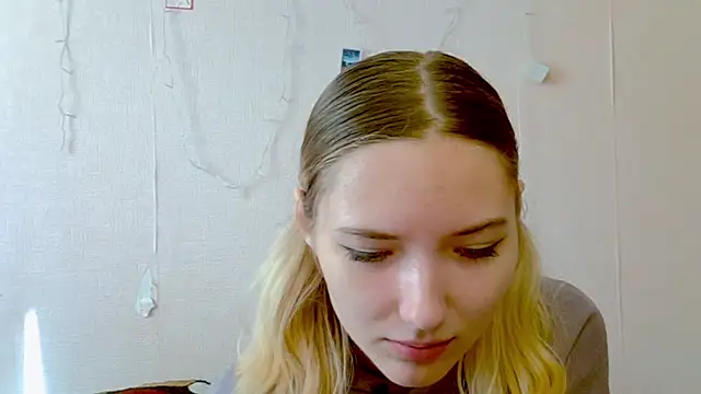  kikiclark   online show from 27, 9, 2025