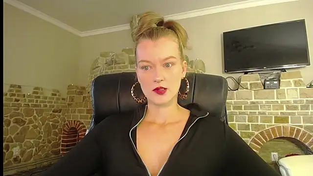 MysticVenus  online show from 10, 9, 2025