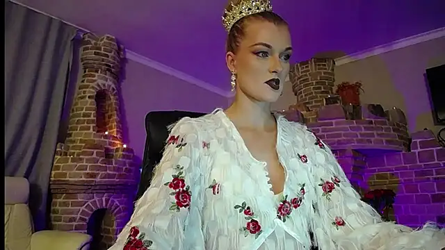 MysticVenus  online show from 7, 10, 2025