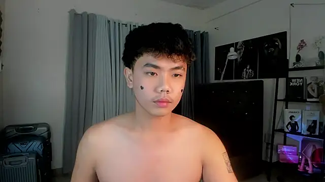 Snapshot of mightyhotcock chatting on 16, 9, 2025 mightyhotcock online show from 16, 9, 2025