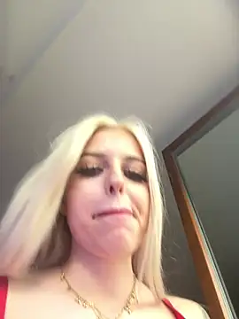 Steffi Snowbunny online show from 22, 7, 2026