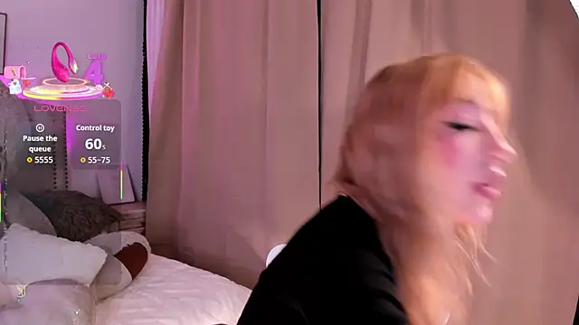 Mayajhons online show from 16, 12, 2025