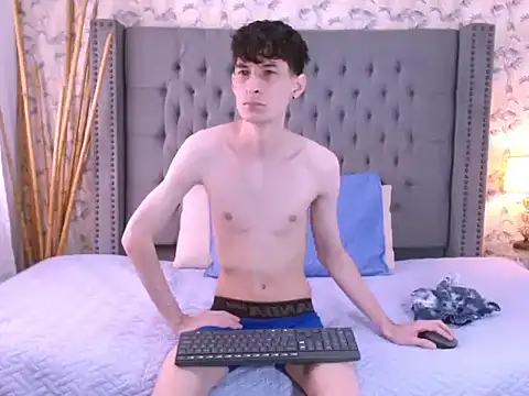 Luke Carter online show from 12, 9, 2025