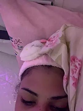 luluzinhax online show from 17, 1, 2026