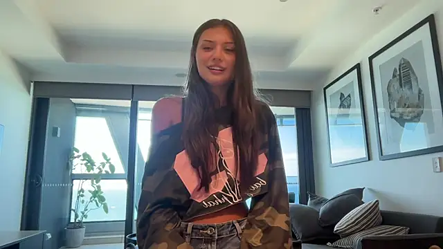 Snapshot of cassiess1 chatting on 12, 2, 2026 cassiess1 online show from 12, 2, 2026