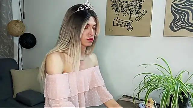 Snapshot of Andy_Roses chatting on 23, 10, 2025 Andy Roses online show from 23, 10, 2025