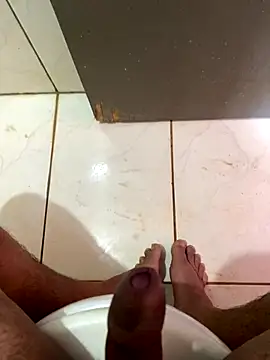 Snapshot of Alkmimvvvv chatting on 1, 11, 2025 Alkmimvvvv online show from 1, 11, 2025