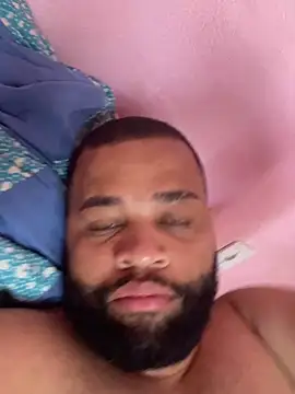 Snapshot of Alkmimvvvv chatting on 2, 11, 2025 Alkmimvvvv online show from 2, 11, 2025