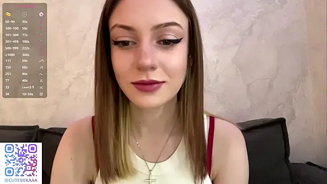 Snapshot of MustangMuse chatting on 14, 10, 2025 MustangMuse online show from 14, 10, 2025