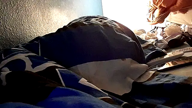 Snapshot of GeilerHSVFAN1989 chatting on 22, 12, 2025 GeilerHSVFAN1989 online show from 22, 12, 2025