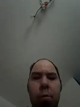 Snapshot of GeilerHSVFAN1989 chatting on 1, 2, 2026 GeilerHSVFAN1989 online show from 1, 2, 2026