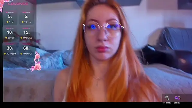 Snapshot of DaddysLittleSlutfox chatting on 25, 11, 2025 DaddysLittleSlutfox online show from 25, 11, 2025