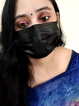 Monica cams online show from 28, 10, 2025