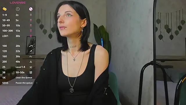 Snapshot of Lynn_Martin chatting on 21, 5, 2026 Lynn Martin online show from 21, 5, 2026