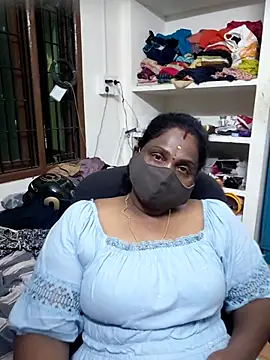Snapshot of Tamil_Kavitha10 chatting on 8, 6, 2026 Tamil Kavitha10 online show from 8, 6, 2026
