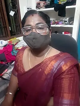 Snapshot of Tamil_Kavitha10 chatting on 18, 6, 2026 Tamil Kavitha10 online show from 18, 6, 2026