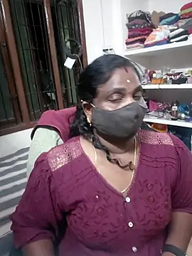 Snapshot of Tamil_Kavitha10 chatting on 24, 6, 2026 Tamil Kavitha10 online show from 24, 6, 2026
