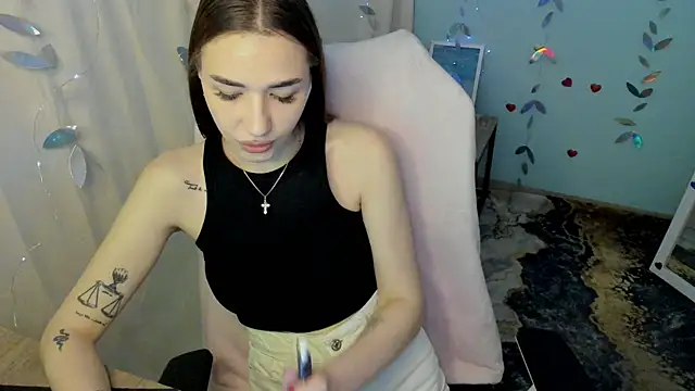 Snapshot of Bella_Night4 chatting on 6, 5, 2026 Bella Night4 online show from 6, 5, 2026