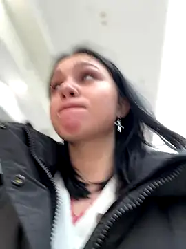 Snapshot of VendiMur chatting on 10, 10, 2025 VendiMur online show from 10, 10, 2025