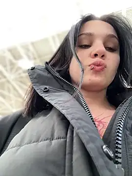 Snapshot of VendiMur chatting on 21, 10, 2025 VendiMur online show from 21, 10, 2025