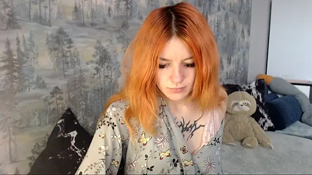 Snapshot of __Elina__ chatting on 17, 9, 2025 Elina online show from 17, 9, 2025
