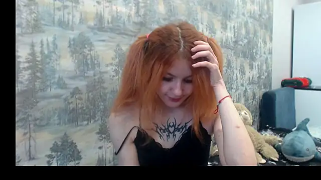   Elina   online show from 28, 11, 2025