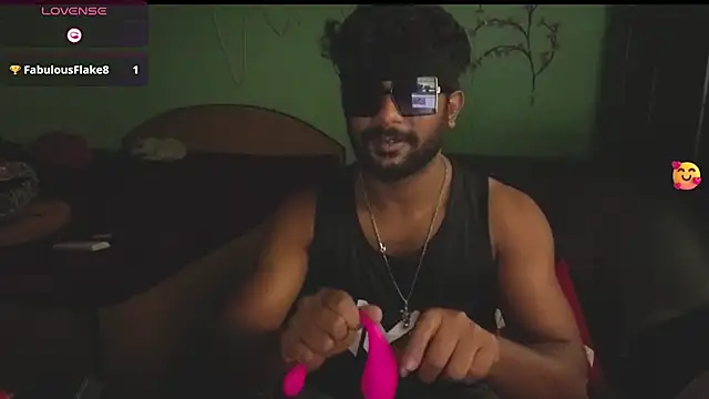 royeoy22 online show from 13, 4, 2026