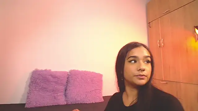 Snapshot of mae_nathan_ chatting on 10, 10, 2025 mae nathan online show from 10, 10, 2025