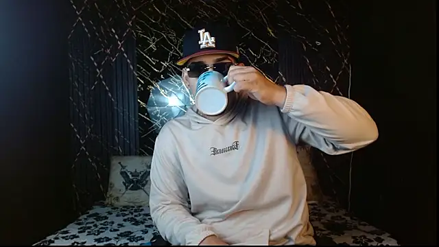 massimo vidal  online show from 4, 2, 2026