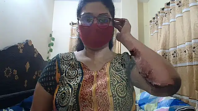 Elena cruz5 online show from 29, 3, 2026