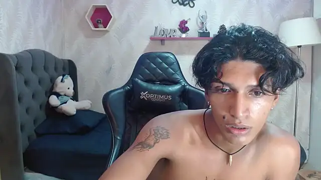 bull cam online show from 24, 9, 2025