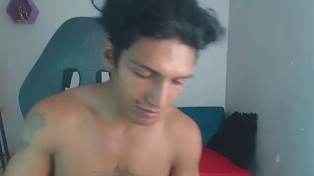 bull cam online show from 4, 12, 2025