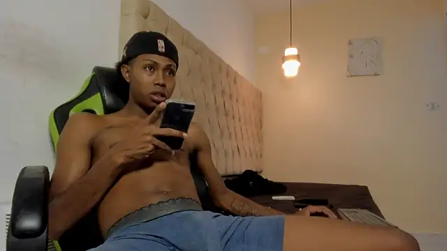 Jax Maliq online show from 28, 10, 2025